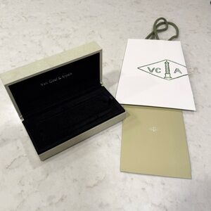 Van Cleef & Arpels Jewelry Box, Bag and Card Sleeve for Alhambra Bracelet